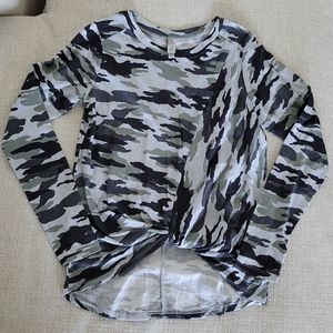 Zella Girls Camo Long Sleeve Top Size L (10/12)
